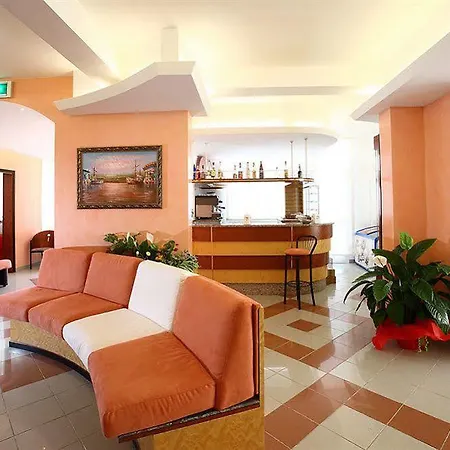 Miramare מלון 3*