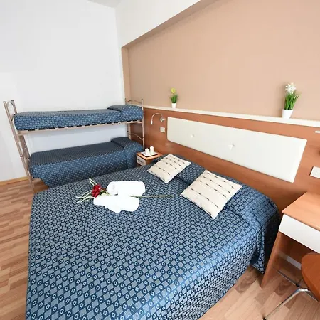 Miramare מלון מארוטה